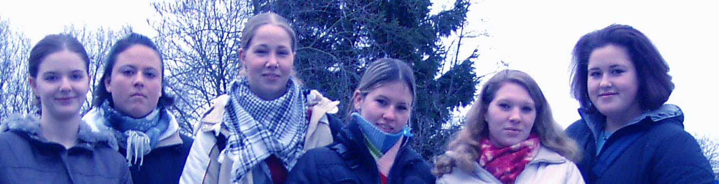 v.l.: Claudia H., Katharina J., Valeska S., Laura B., Lisa D., Yvonne J. (fehlt: Magdalena S.)